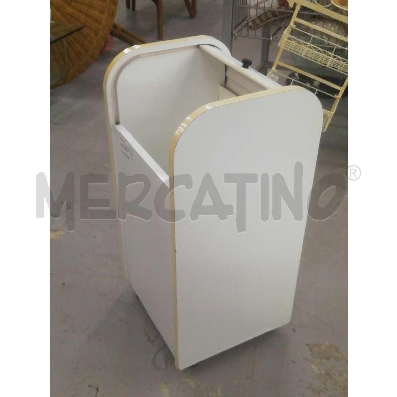 MOBILETTO PORTA BIANCHERIA A SERRANDA BIANCO | Mercatino dell'Usato Moncalieri bengasi 4