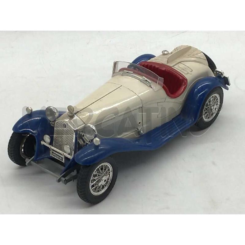 MODELLINO AUTO BURAGO ALFA ROMEO 2300 SPIDER | Mercatino dell'Usato Moncalieri bengasi 1