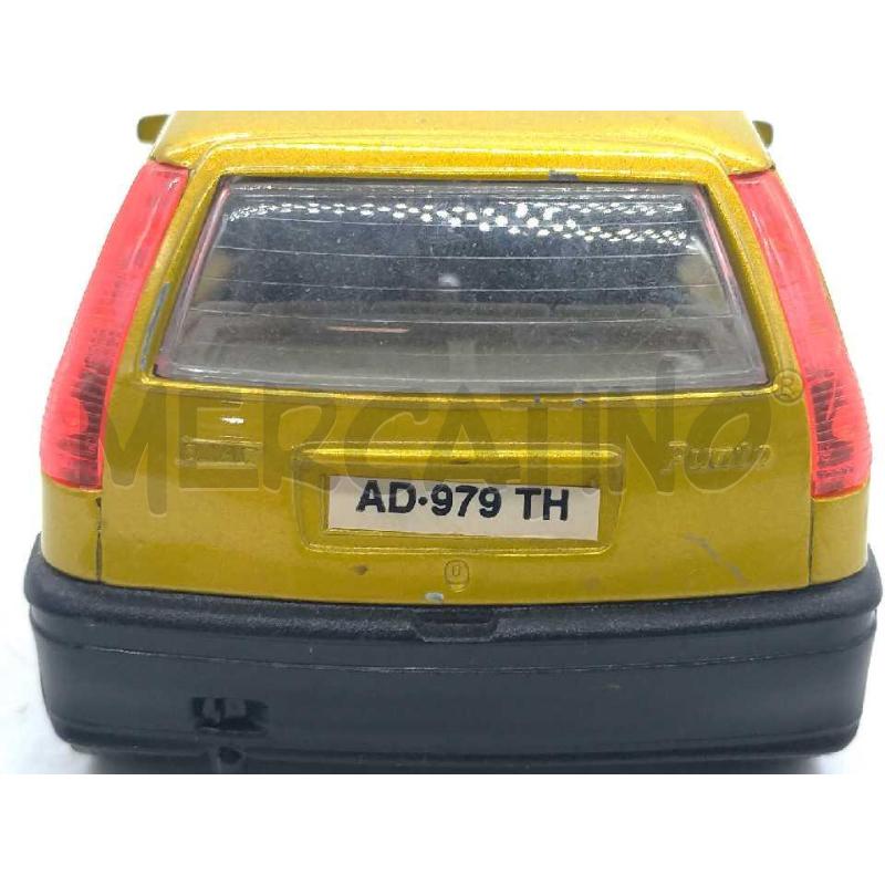 MODELLINO AUTO FIAT PUNTO BURAGO 1:24 | Mercatino dell'Usato Moncalieri bengasi 3