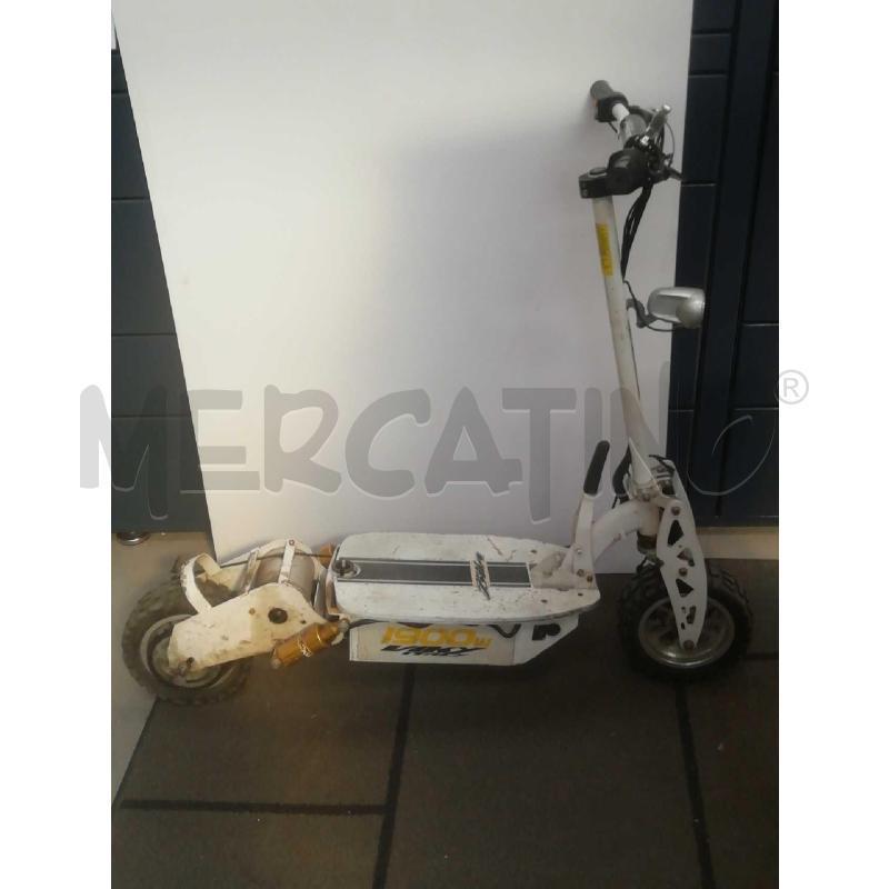MONOPATTINO ELETTRICO NO BATTERIE ACC 2 VIKY ITALY CINGOLATO | Mercatino dell'Usato Moncalieri bengasi 1