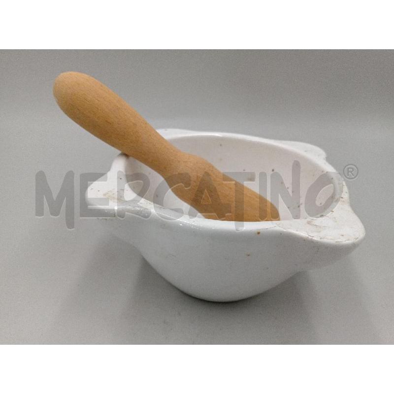 MORTAIO BIANCO CERAMICA PESTELLO LEGNO | Mercatino dell'Usato Moncalieri bengasi 1
