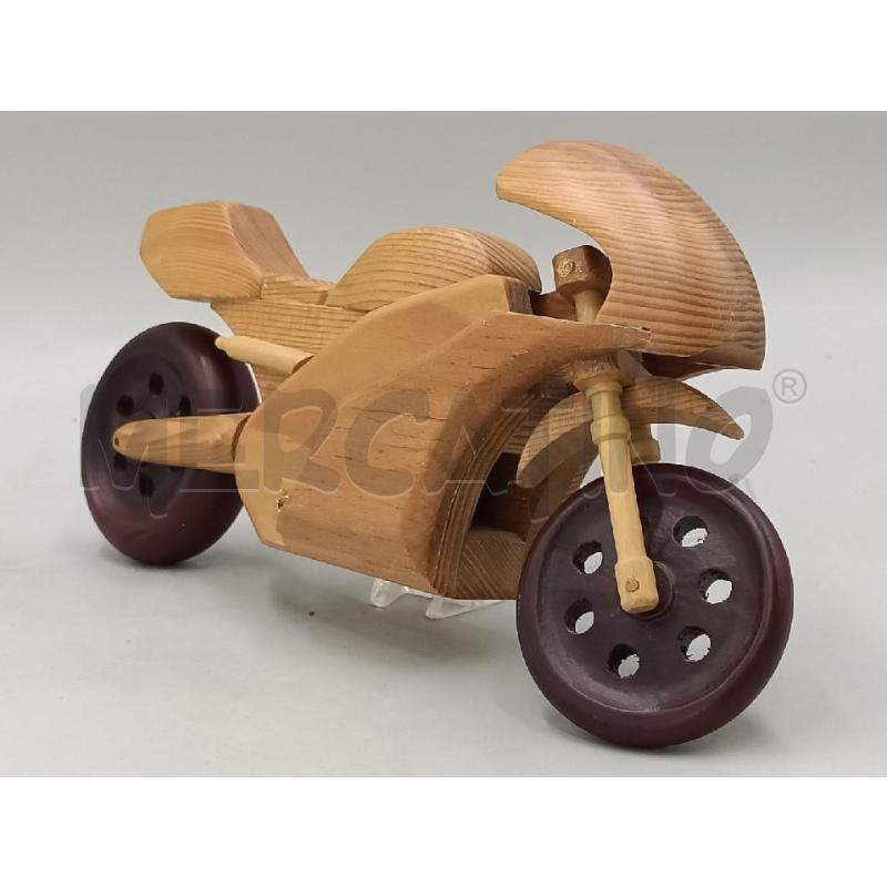 MOTOCICLETTA LEGNO SOPRAMMBILE PIOLO MANCANTE | Mercatino dell'Usato Moncalieri bengasi 1