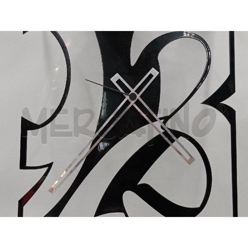 OROLOGIO DA PARETE STILE DESIGN METALLO NERO LUCIDO  | Mercatino dell'Usato Moncalieri bengasi 2