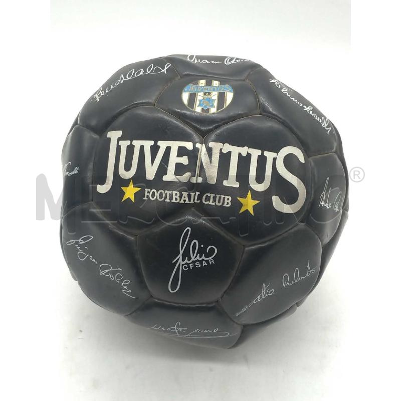 PALLONE CALCIO BUCATO JUVENTUS 1992-93 CUOIO NERO CON FIRME STAMPATE  | Mercatino dell'Usato Moncalieri bengasi 1