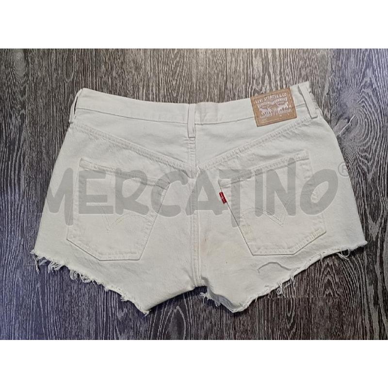 PANTALONCINO DONNA LEVIS BIANCO | Mercatino dell'Usato Moncalieri bengasi 2