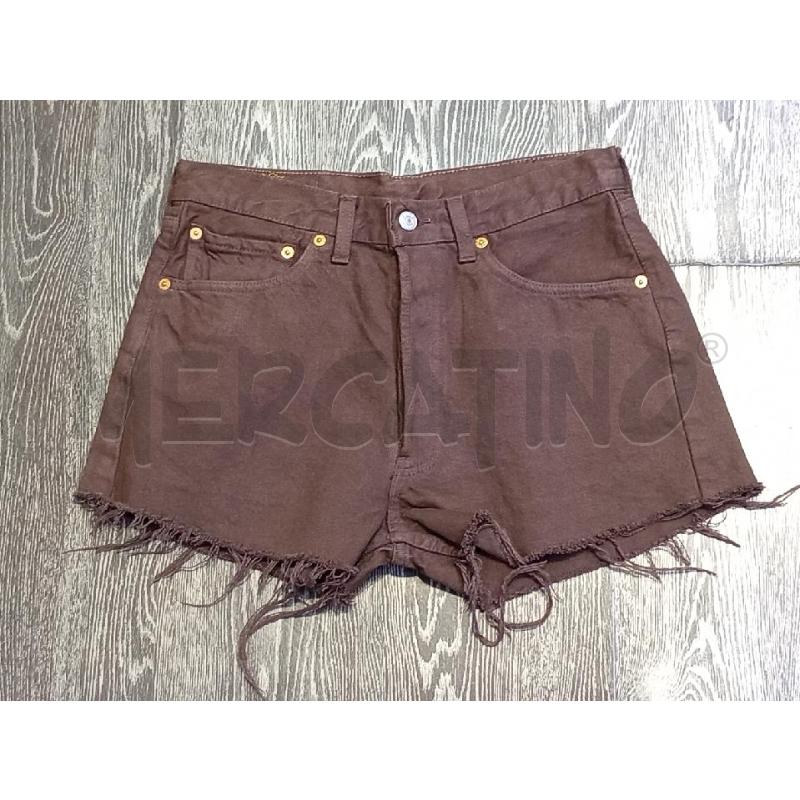 PANTALONCINO DONNA LEVIS MARRONE | Mercatino dell'Usato Moncalieri bengasi 1