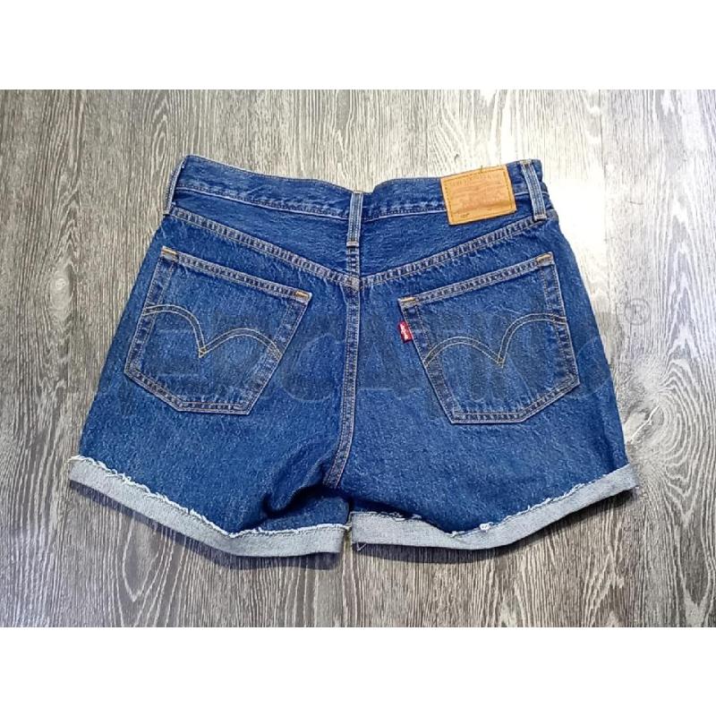 PANTALONCINO DONNA LEVI'S PREMIUM JEANS | Mercatino dell'Usato Moncalieri bengasi 2