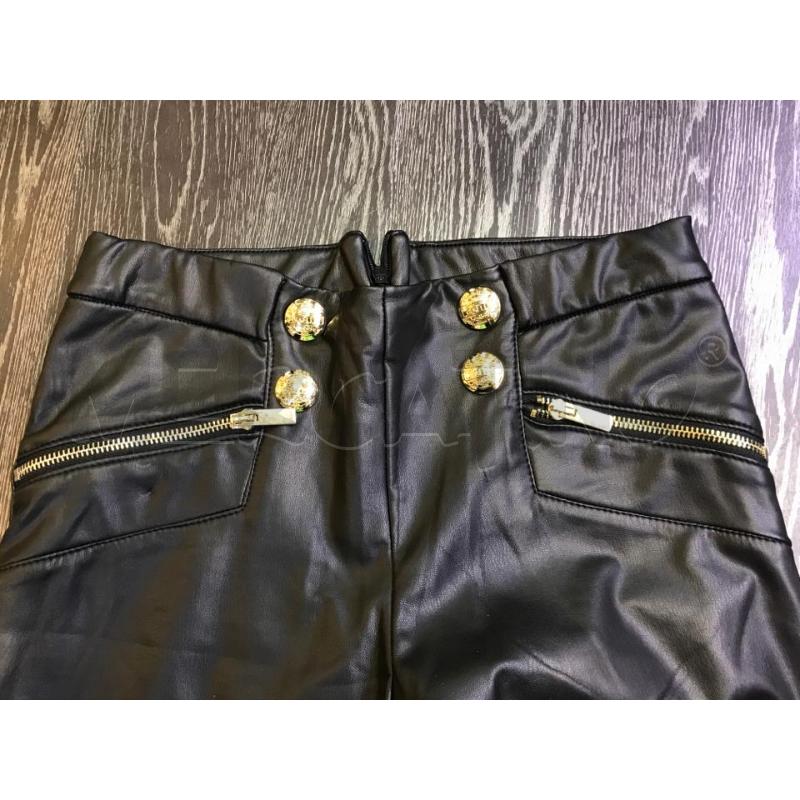 PANTALONE DONNA GAELLE NERO ECOPELLE BOTTONI DORATI | Mercatino dell'Usato Moncalieri bengasi 3