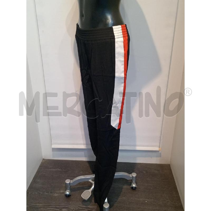 PANTALONE DONNA GIVENCHY NERO BANDE LATERALI ROSSE E BIANCHE | Mercatino dell'Usato Moncalieri bengasi 3