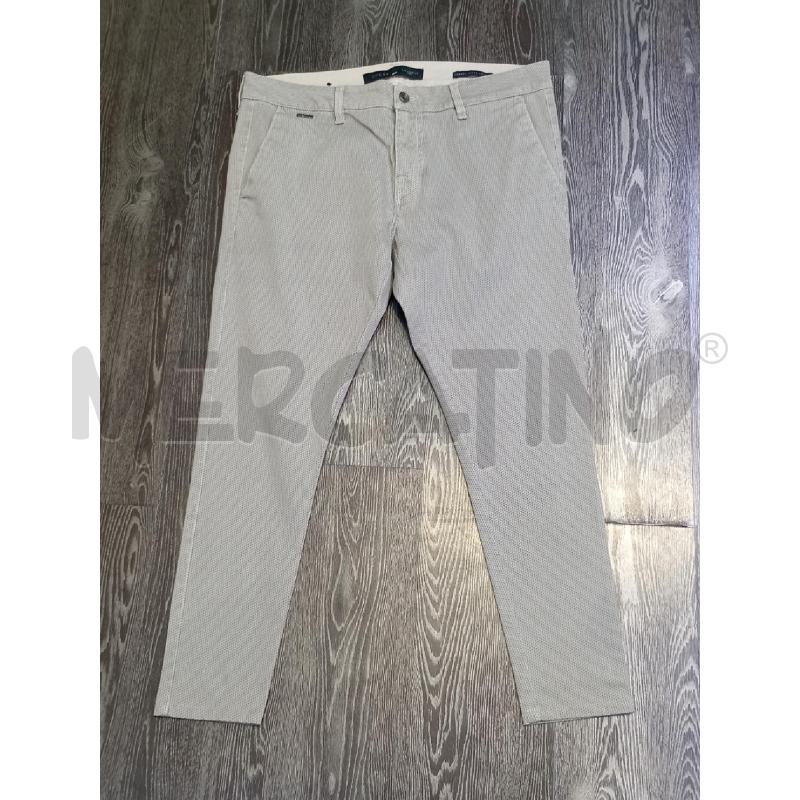 PANTALONE UOMO GUESS GRIGIO TASCA CHINO SKINNY | Mercatino dell'Usato Moncalieri bengasi 1