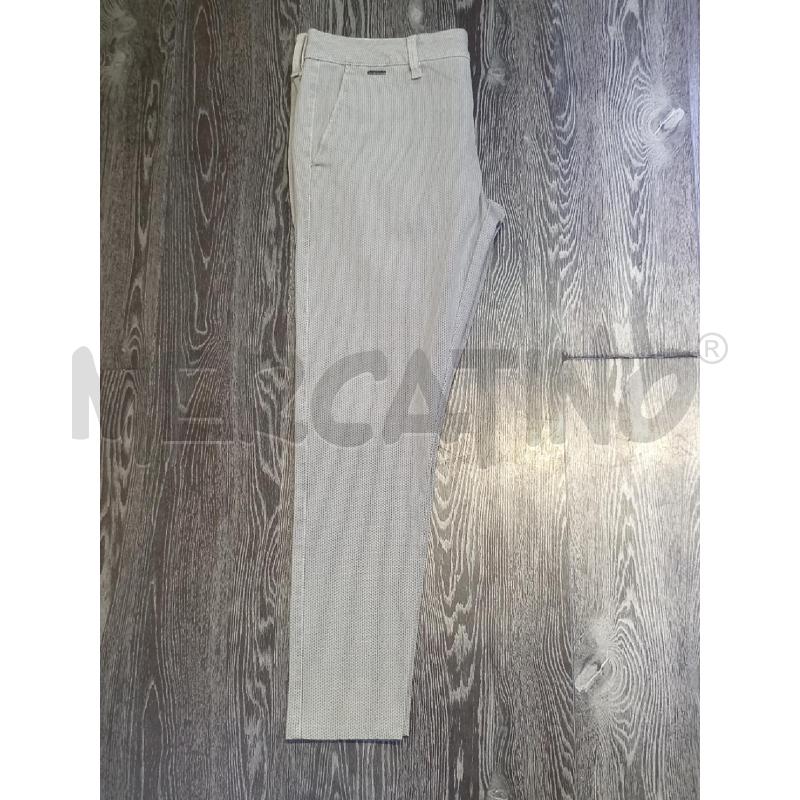 PANTALONE UOMO GUESS GRIGIO TASCA CHINO SKINNY | Mercatino dell'Usato Moncalieri bengasi 3