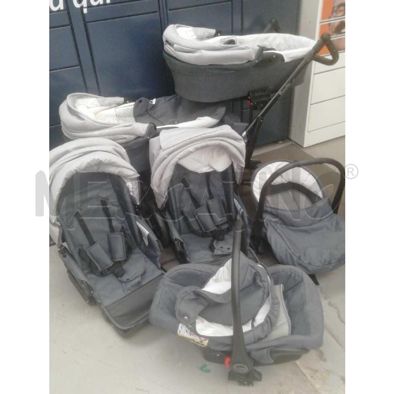 PASSEGGINO TRIO GEMELLARE BOOSTER LIGHT  | Mercatino dell'Usato Moncalieri bengasi 1