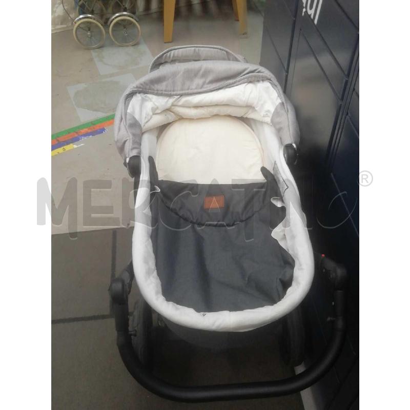 PASSEGGINO TRIO GEMELLARE BOOSTER LIGHT  | Mercatino dell'Usato Moncalieri bengasi 4