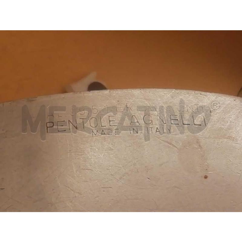 PENTOLA METALLO ALLUMINIO MEDIA GRANDEZZA MANICO LUNGO  | Mercatino dell'Usato Moncalieri bengasi 3