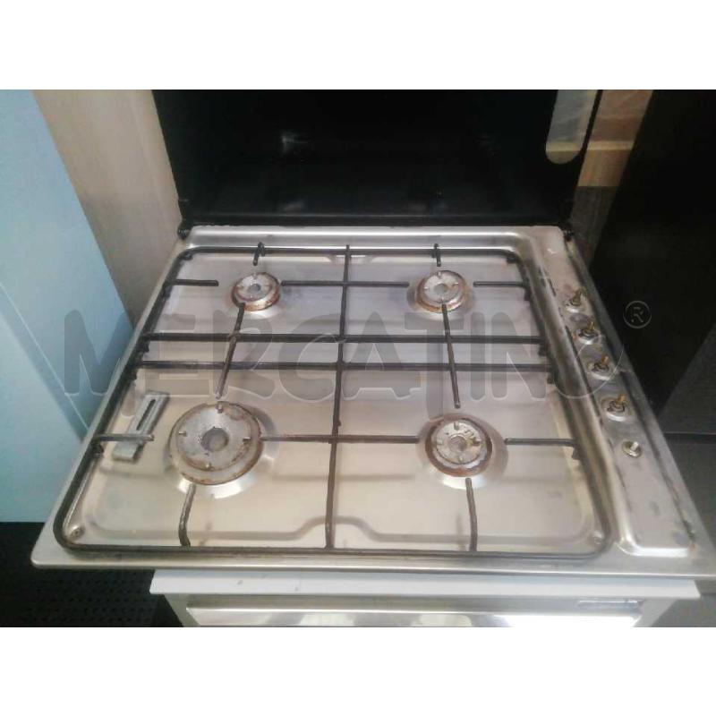 PIANO COTTURA GAS  | Mercatino dell'Usato Moncalieri bengasi 2