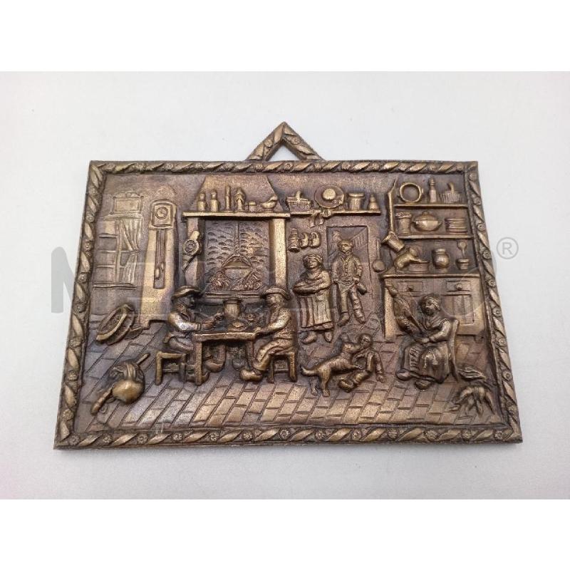 PIASTRA BRONZO SCENA FAMILIARE 19X16 | Mercatino dell'Usato Moncalieri bengasi 1