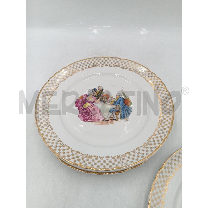 PIATTI PZ.6 CERAMICA MOULIN DES LOUPS FRANCE DECORO PERSONAGGI DELL'EPOCA IN VARIE AMBIENTAZIONI  | Mercatino dell'Usato Moncalieri bengasi 2