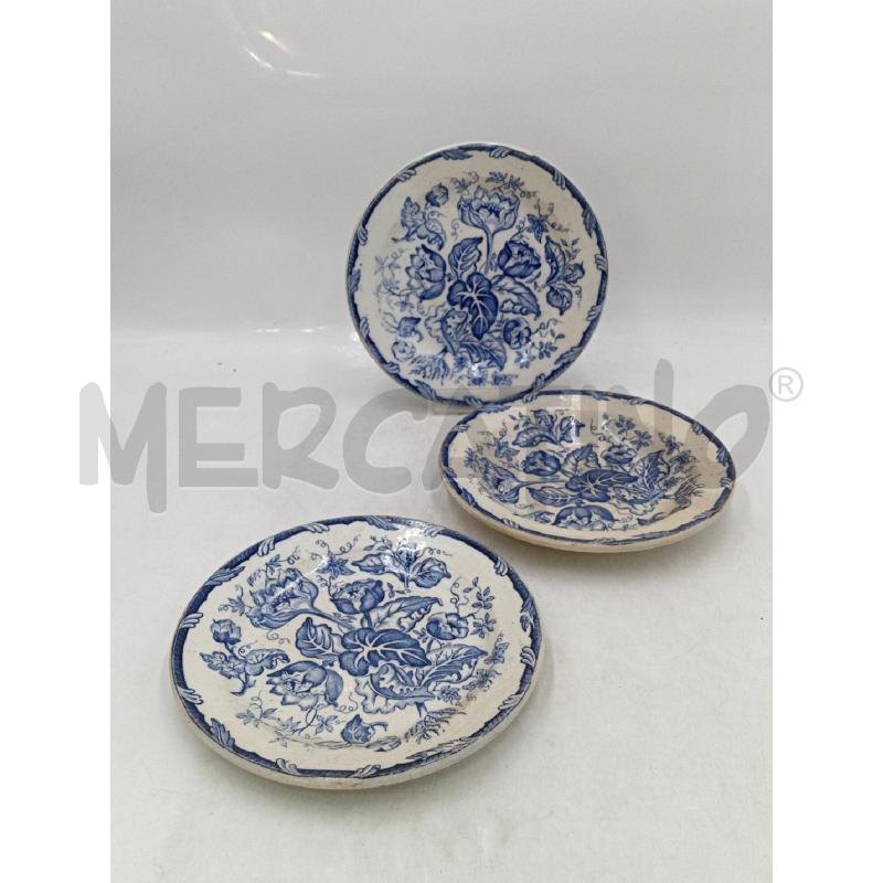PIATTI PZ. 3 BLU BIANCO SCI CERAMICA LAVENO | Mercatino dell'Usato Moncalieri bengasi 1
