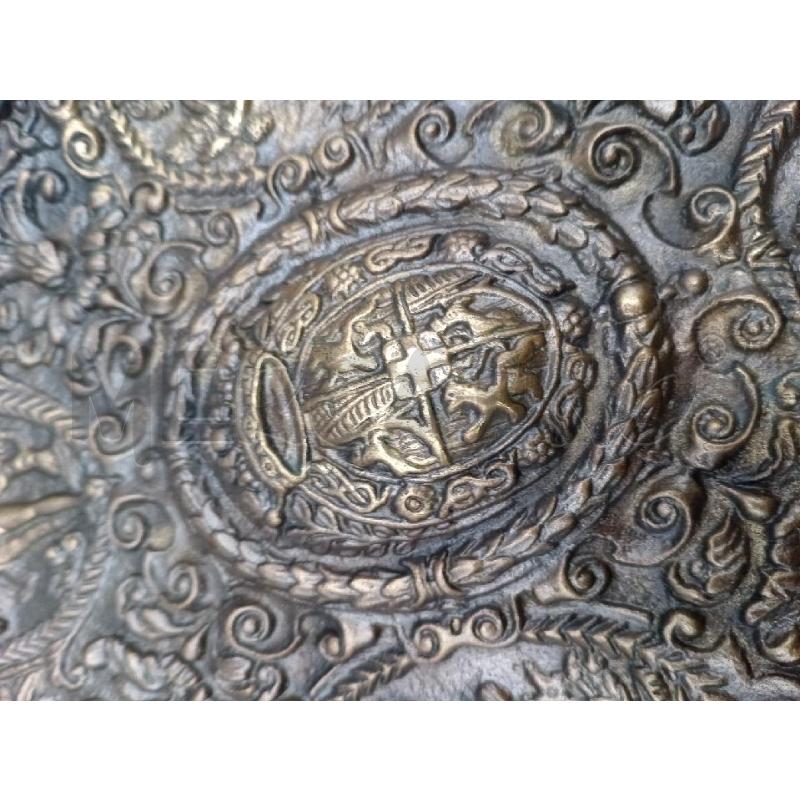 PIATTO BRONZO OVALE BLASONE STEMMA MEDIEVALE  | Mercatino dell'Usato Moncalieri bengasi 4