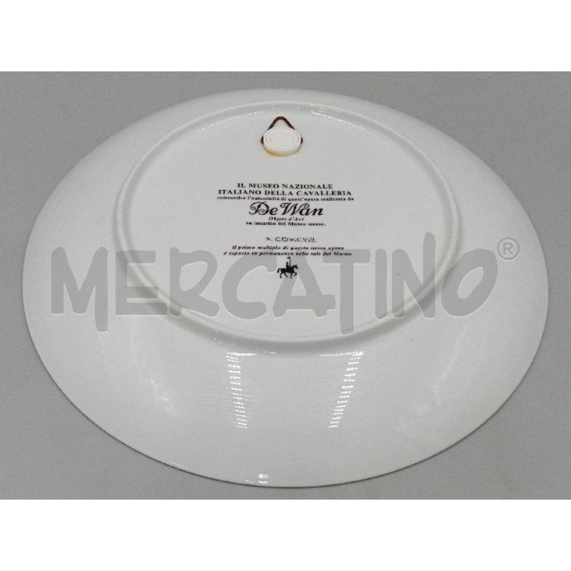 PIATTO DE WAN EQUESTRE BORDO ORO DIAMETRO 29 1 | Mercatino dell'Usato Moncalieri bengasi 4