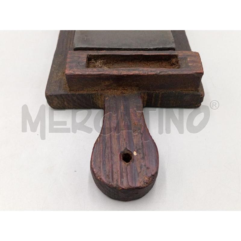 PIETRA DURA PER AFFILARE LAME C/SUPPORTO LEGNO  | Mercatino dell'Usato Moncalieri bengasi 2