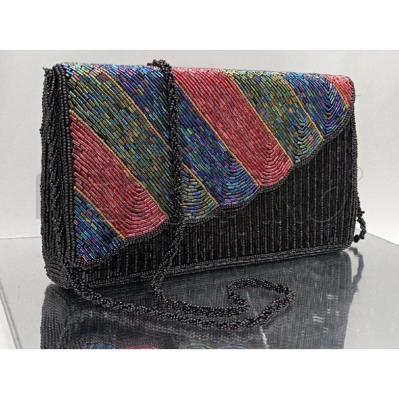 POCHETTE NERA CON PELINE | Mercatino dell'Usato Moncalieri bengasi 1