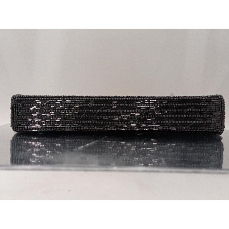 POCHETTE NERA CON PELINE | Mercatino dell'Usato Moncalieri bengasi 3