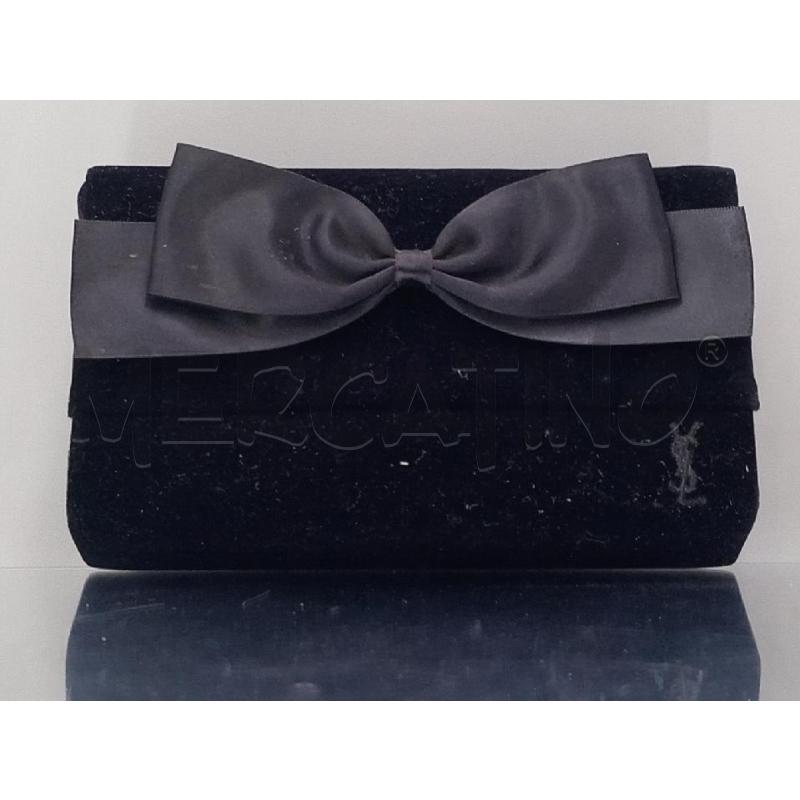 POCHETTE YVES SAINT LAURENT NERA VELLUTO CON OMBRETTI | Mercatino dell'Usato Moncalieri bengasi 2