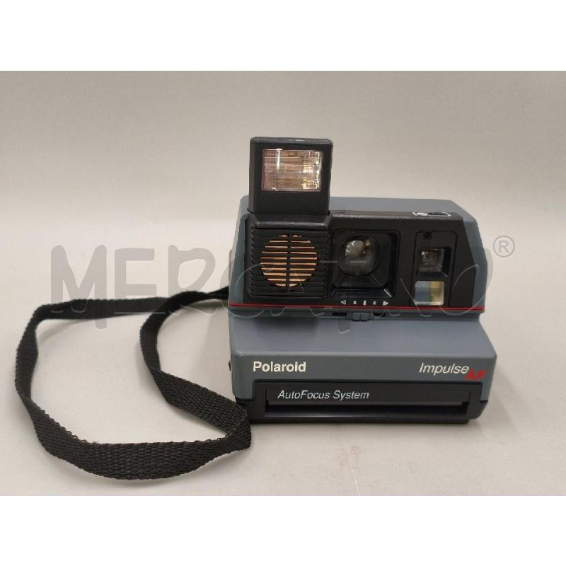 POLAROID  CON BORSA  | Mercatino dell'Usato Moncalieri bengasi 1