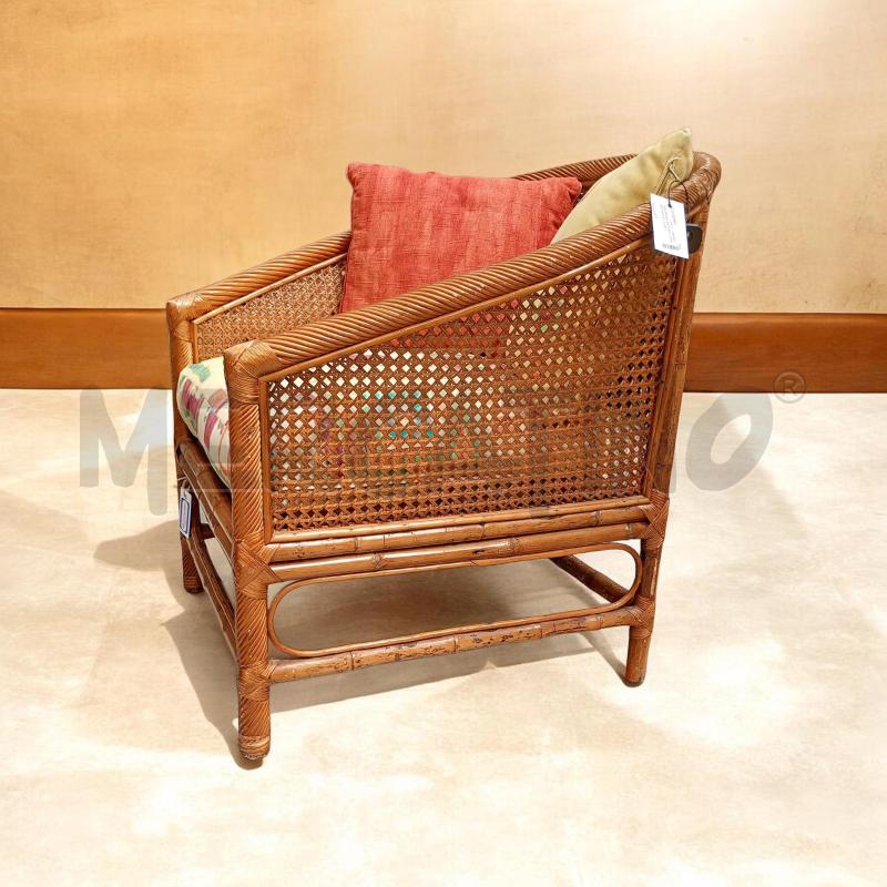 POLTRONA RATTAN CON COPERTIRA E 2 CUSCINI | Mercatino dell'Usato Moncalieri bengasi 1