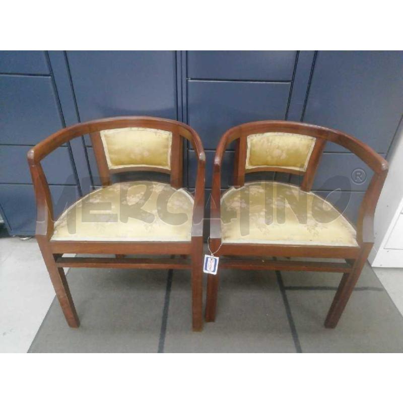 POLTRONCINE POZZETTO COPPIA TAPPEZZERIA | Mercatino dell'Usato Moncalieri bengasi 1