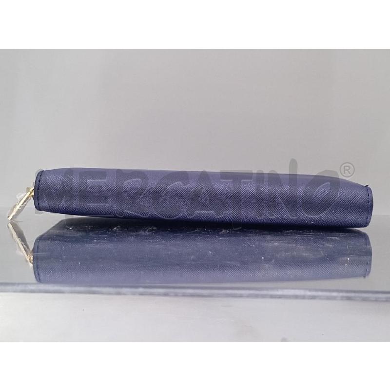 PORTA FOGLIO GUY LAROCHE BLU CHIUSURA ZIP  | Mercatino dell'Usato Moncalieri bengasi 4