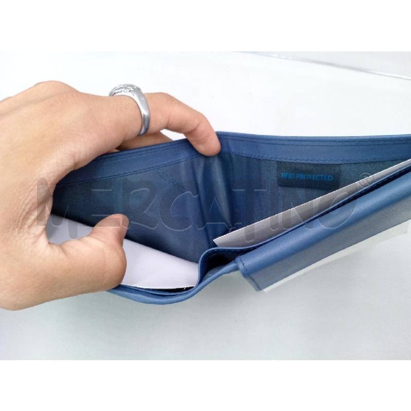 PORTA FOGLIO PIQUADRO BLU AVIO | Mercatino dell'Usato Moncalieri bengasi 4