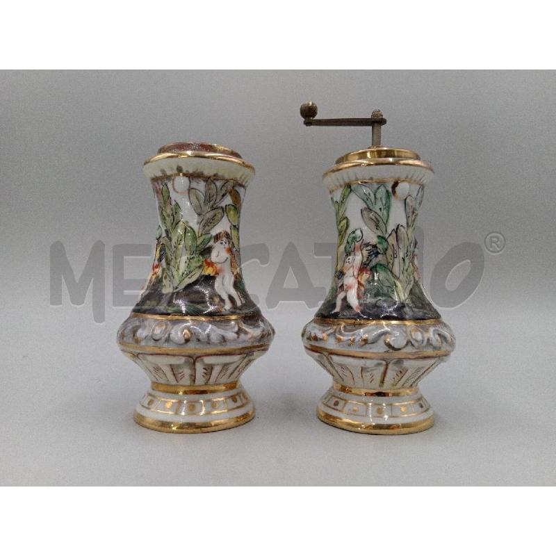 PORTA SALE+MACCINAPEPE CERAMICA CAPODIMONTE | Mercatino dell'Usato Moncalieri bengasi 1