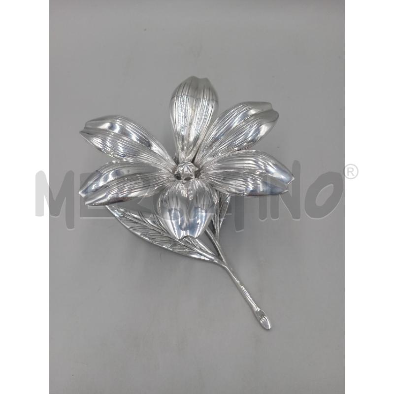 POSA CENERE FIORE METALLO ARGENTATO B | Mercatino dell'Usato Moncalieri bengasi 1