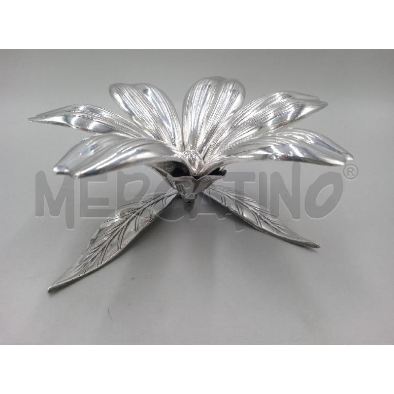 POSA CENERE FIORE METALLO ARGENTATO B | Mercatino dell'Usato Moncalieri bengasi 3