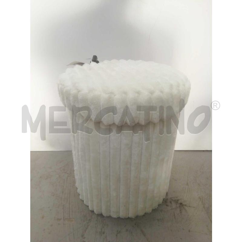 POUF CILINDRICO ESTERNAMENTE PELOSO BIANCO COSTATO C/COPERCHIO  | Mercatino dell'Usato Moncalieri bengasi 1