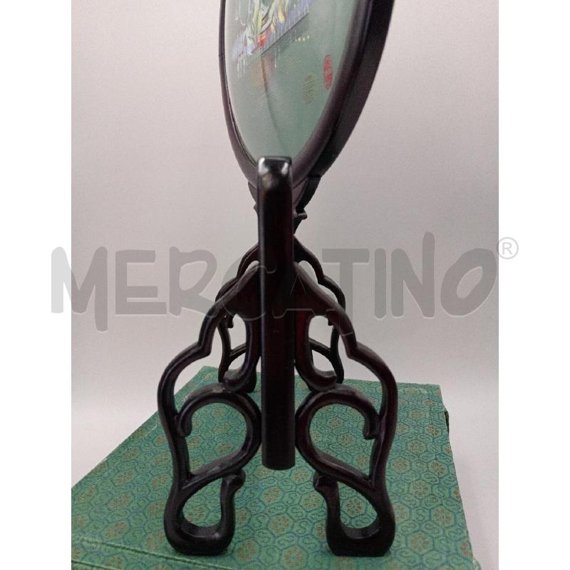 QUADRETTO RICAMATO TONDO C/SUPPORT LEGNO NERO C/SCATOLA | Mercatino dell'Usato Moncalieri bengasi 5