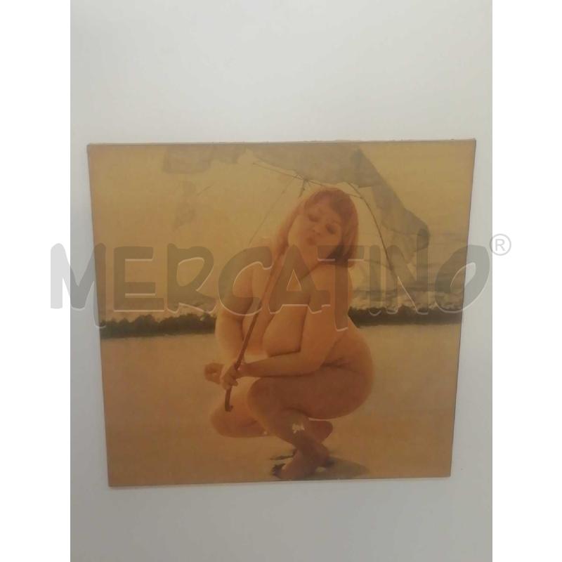 QUADRO STAMPA FOTO DONNA FORMOSA CON OMBRELLO | Mercatino dell'Usato Moncalieri bengasi 4