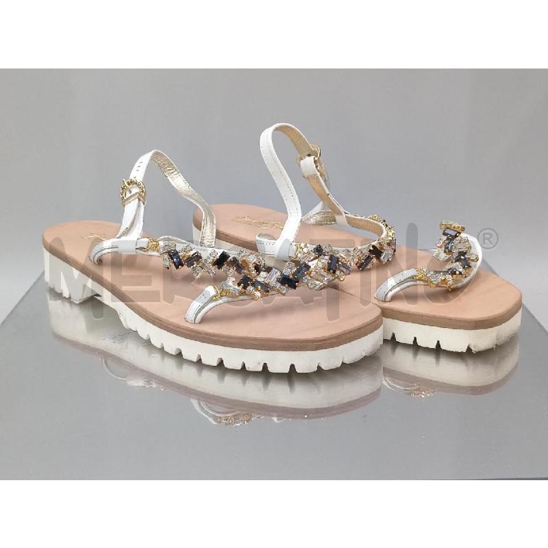 SANDALI DONNA CAPRI BIJOUX BIANCHI INSERTI STRASS | Mercatino dell'Usato Moncalieri bengasi 1