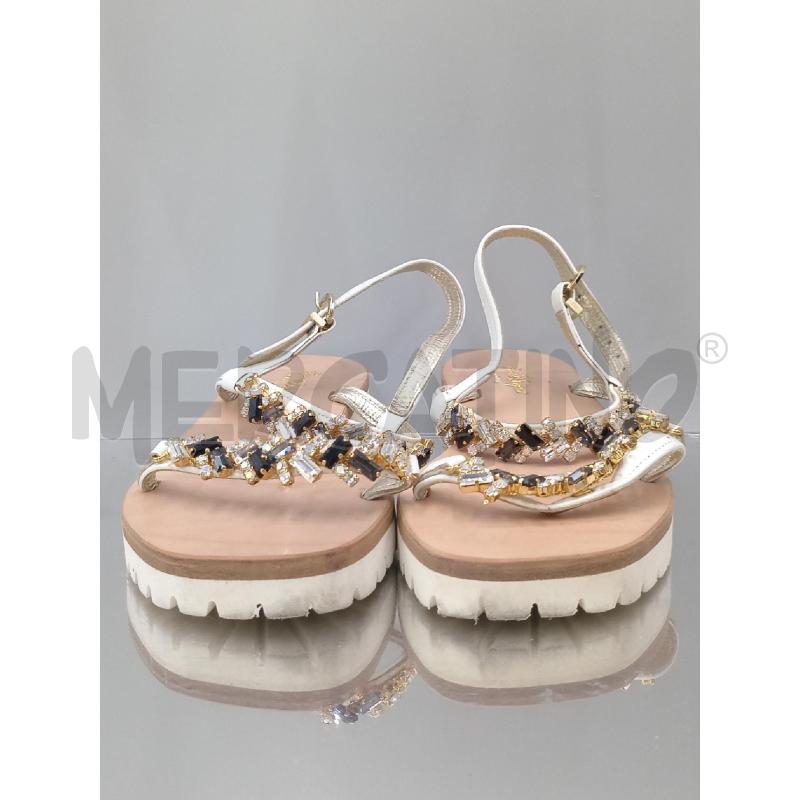 SANDALI DONNA CAPRI BIJOUX BIANCHI INSERTI STRASS | Mercatino dell'Usato Moncalieri bengasi 2