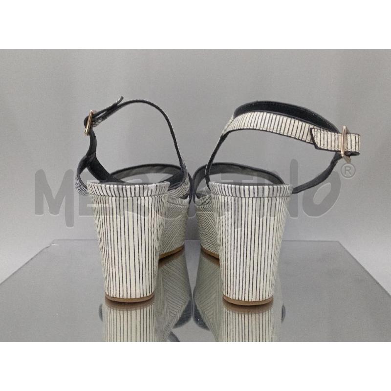 SANDALI DONNA LOLA CRUZ BIANCO NERO RIGHE | Mercatino dell'Usato Moncalieri bengasi 3