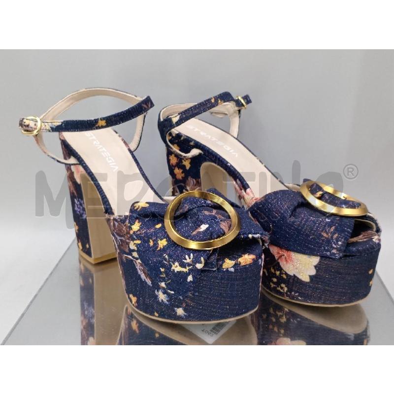 SANDALI DONNA STRATEGIA BLU FIORI CERCHIO DORATO | Mercatino dell'Usato Moncalieri bengasi 1