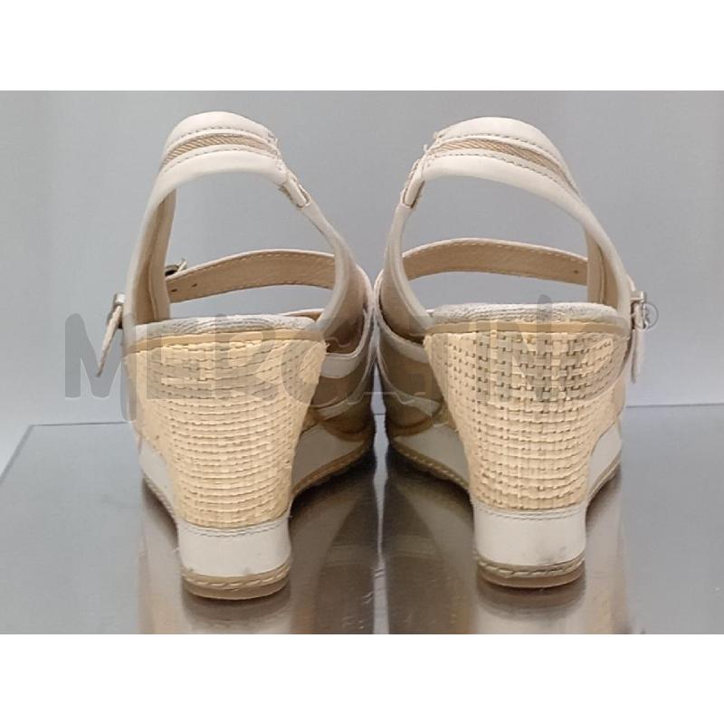 SANDALI DONNA TIMBERLAND BEIGE ZEPPA RAFIA  | Mercatino dell'Usato Moncalieri bengasi 3