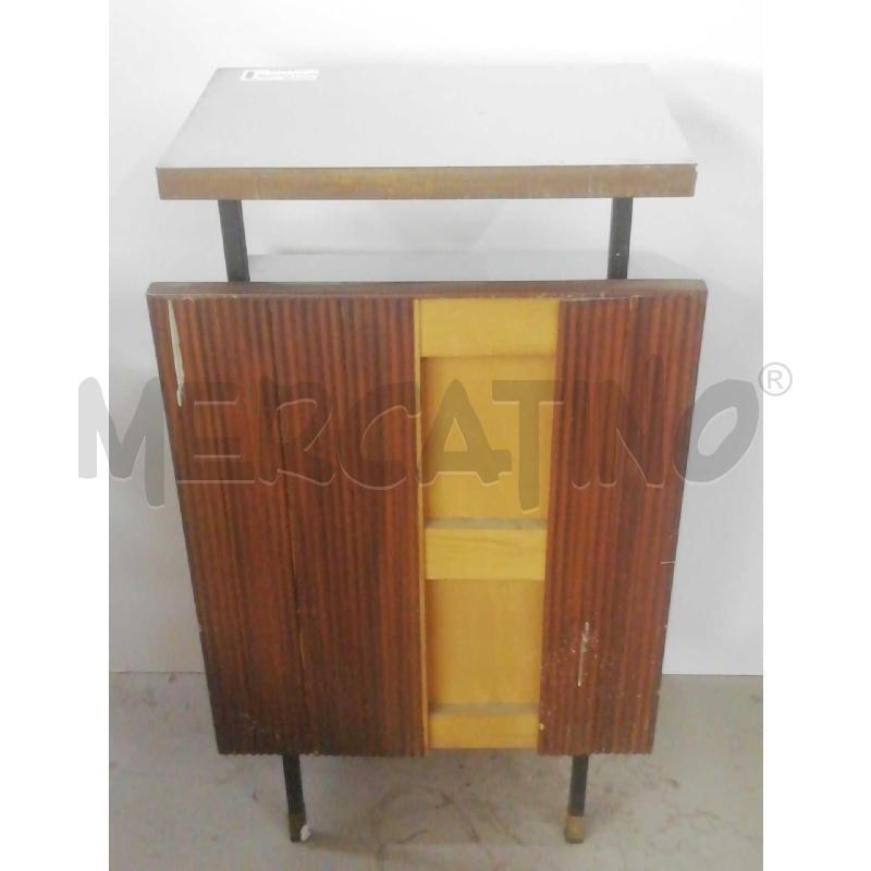 SCAFFALE VINTAGE FORMICA | Mercatino dell'Usato Moncalieri bengasi 2