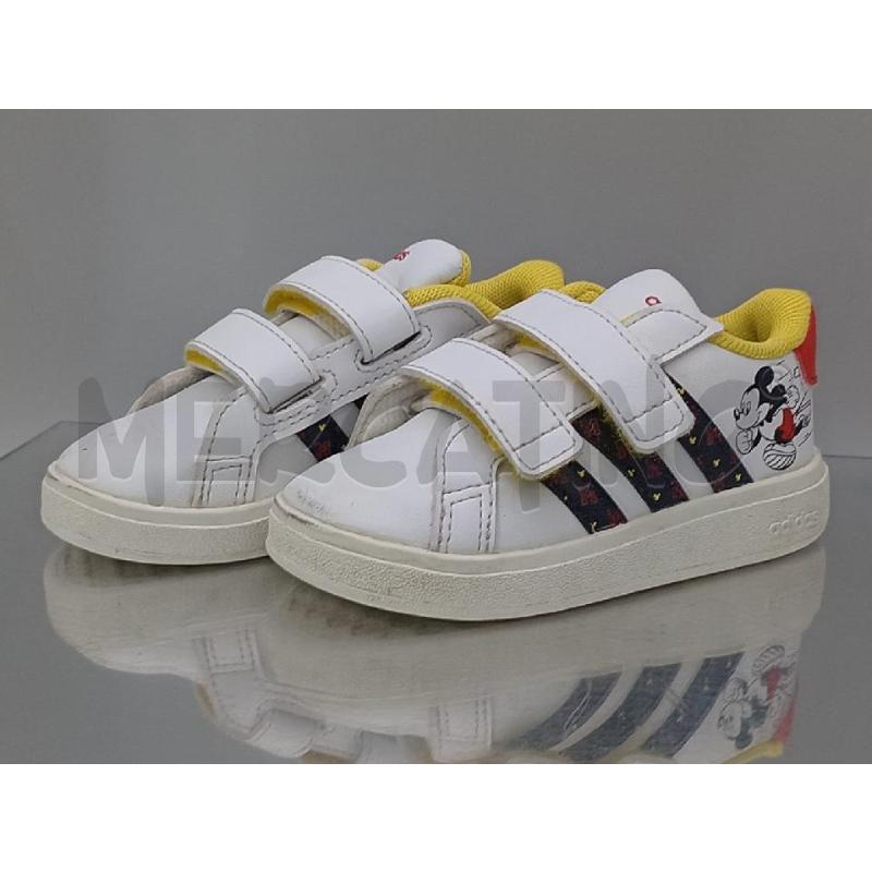 SCARPE BAMBINO ADIDAS BIANCHE TOPOLINO | Mercatino dell'Usato Moncalieri bengasi 1