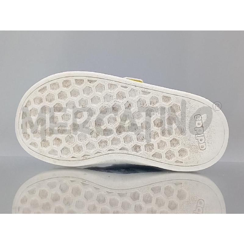SCARPE BAMBINO ADIDAS BIANCHE TOPOLINO | Mercatino dell'Usato Moncalieri bengasi 4