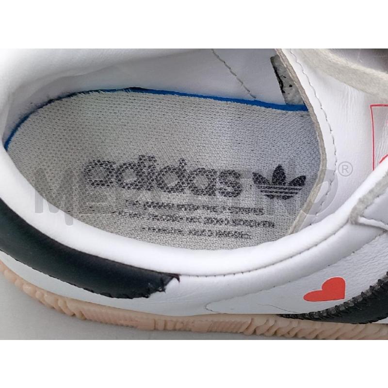 SCARPE DONNA ADIDAS BIANCHE LIMITED EDITION | Mercatino dell'Usato Moncalieri bengasi 4