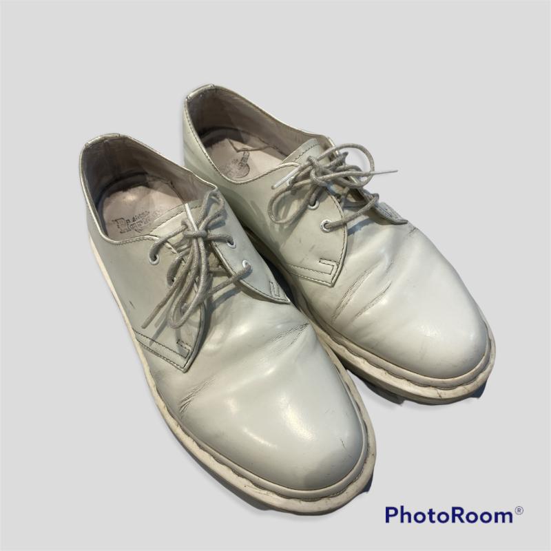 SCARPE DONNA DR MARTENS BIANCHE BASSE | Mercatino dell'Usato Moncalieri  bengasi