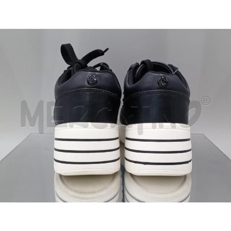 SCARPE DONNA ENRICO COVERI NERE TRAFORATE CON BRILLANTINI | Mercatino dell'Usato Moncalieri bengasi 3